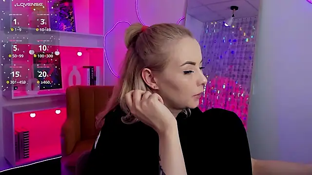 StephanieSweety: онлайн-секс-чат