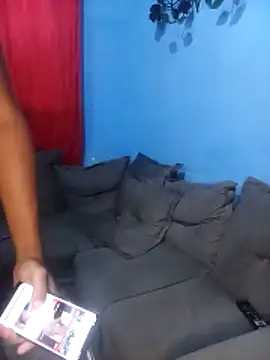 Show modela GustavoGCriaRJ na web-kameri