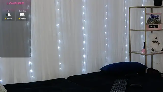 Chat +18 de SarahRaynex ao vivo