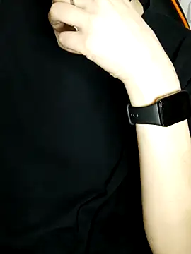 Aashikalaa live XXX chat