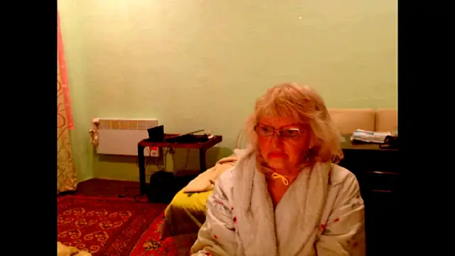 Natali7634: διαδικτυακό σόου στην κάμερα