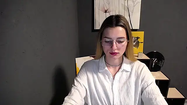 Онлайн чат XXX lady_olivia_