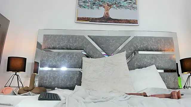 Slut_Milf_ live XXX chat