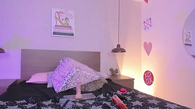 Katyrousee Chat XXX in diretta