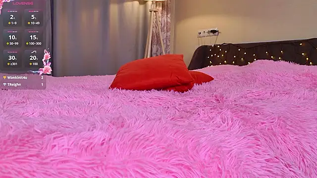 Mirellune live XXX chat