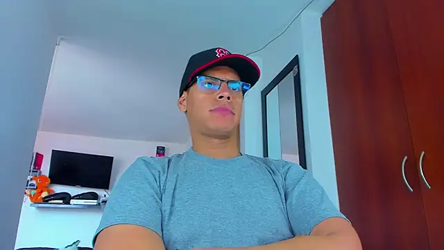 _John_Boy_ Live XXX-chat