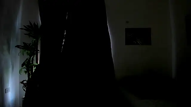 Catty_Noir Adlı Modelin Canlı XXX Sohbeti