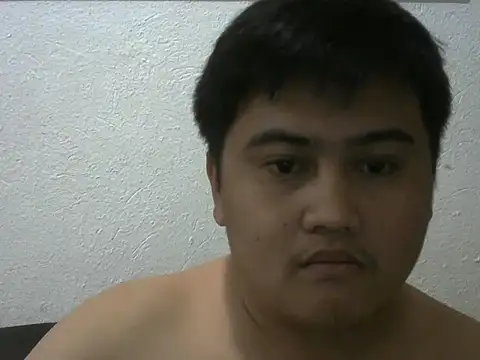 Chat XXX Live Yummy_Tommy21