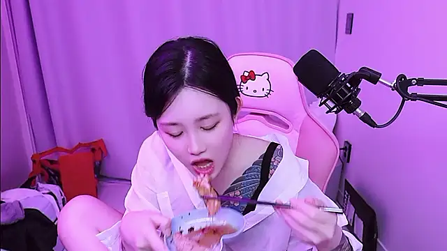 MISA_02 – Naživo XXX chat