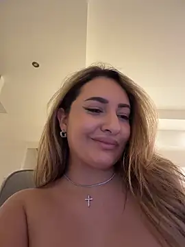 YaaraCollins Show Webcam