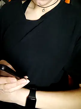 Aashikalaa 即時 XXX 聊天