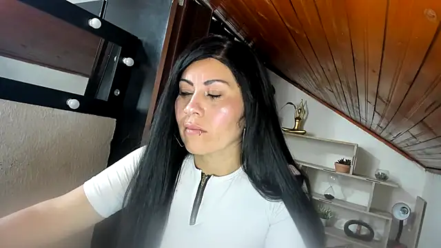 Tania_mature: онлайн-секс-чат