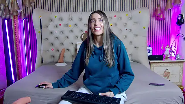 PlayfulShow Webcam show