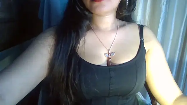 Yashika_Loves – Live XXX-chat