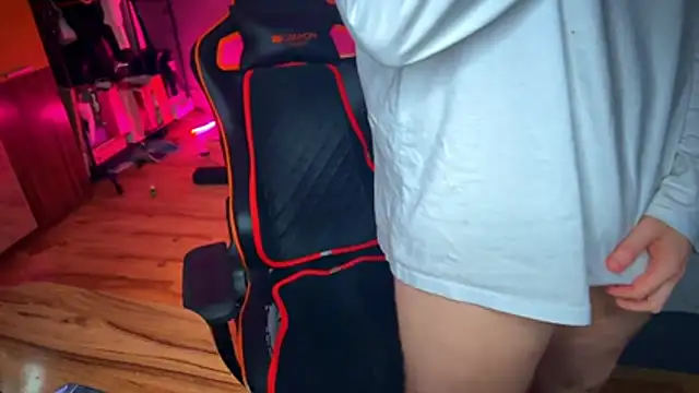 Alvin_rain Webcam Show