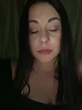 DaisyStreet Live XXX Chat