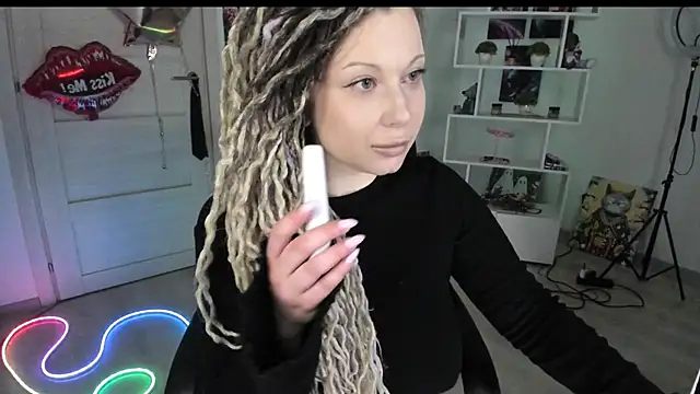 دردشة HoneySallyMoore الجنسية المباشرة