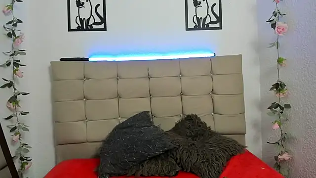 Živý XXX chat LinaBrowm