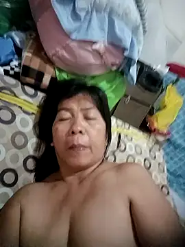 Pokazy przed kamerką – TropicalFlower