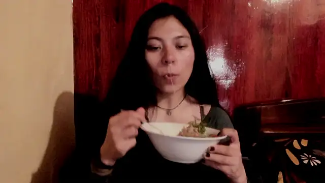 Pokazy przed kamerką – wishm3