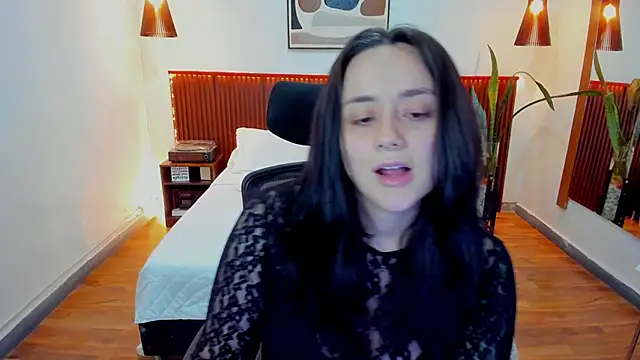 Chat +18 de KatherineBond ao vivo