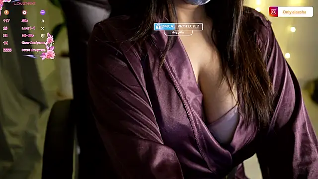 Chat XXX en directo de Hey_Aly