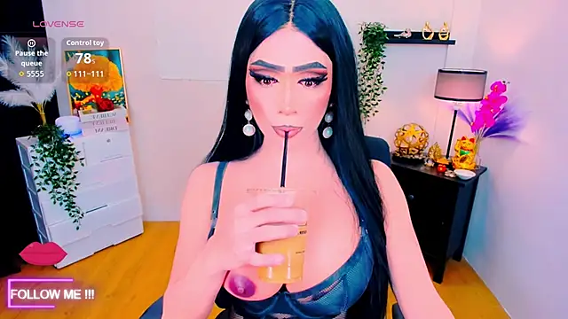 xX_Adison_Vodkaa Adlı Modelin Web Kamerası Şovu