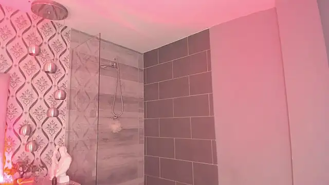 Chat +18 de Sky_Junne ao vivo