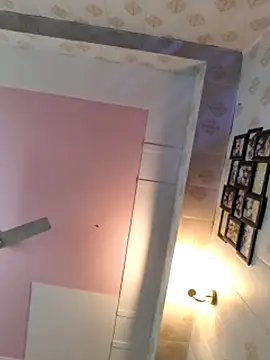 Anchal-8798 Adlı Modelin Canlı XXX Sohbeti