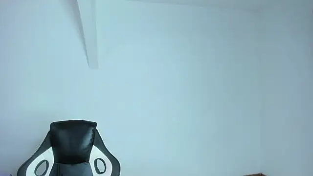 CONNOR_STONNE_ Show in webcam