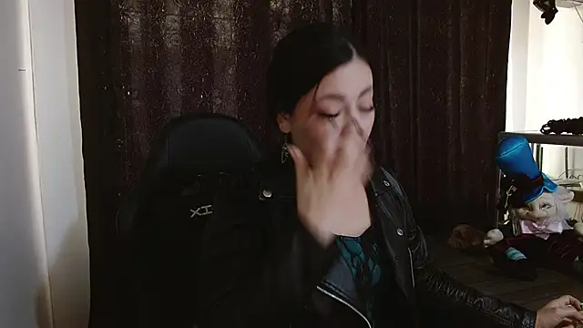 Chat XXX en directo de LunaTikka