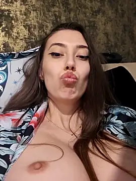 Virgin_Pussy_SquirtXn Webbikameraesitys