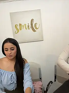 Živý XXX chat Antonella_Julieta