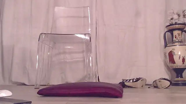 Lady-Nymph Webcam show