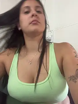 Show de Jimena_luvv na webcam