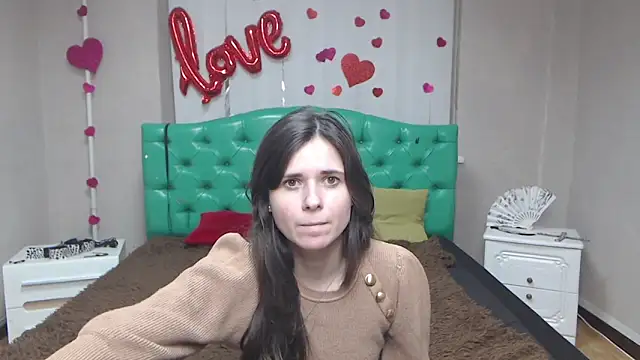 MartaLeee Adlı Modelin Canlı XXX Sohbeti