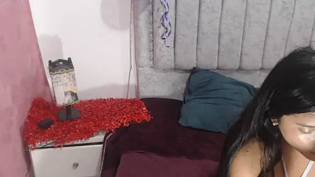 iam_aliiXt Chat XXX in diretta