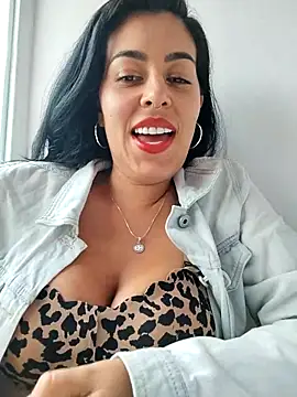 Luiannaのウェブカメラショー