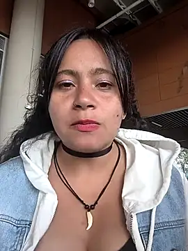 Yaya_watson 现场XXX聊天