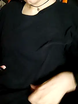 Aashikalaa – Naživo XXX chat