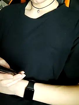 Živý XXX chat Aashikalaa