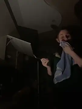 Flossy_Vettie 라이브 XXX 채팅