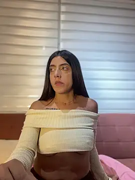 ElectraPink_ Chat XXX in diretta