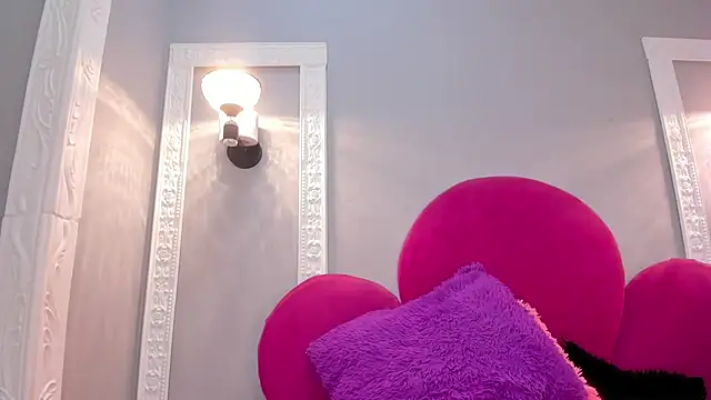 Bonniie_22 লাইভ XXX চ্যাট