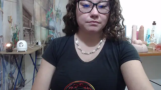 curly_greeneyed – Live XXX-chat