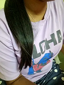 silk_segha Show in webcam