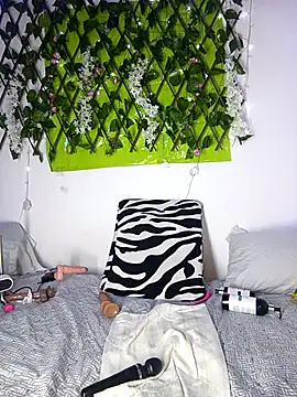 any_mour – Live XXX-chat