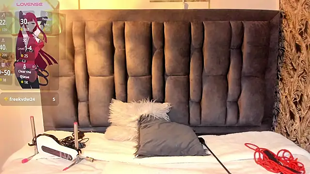 Aurora_Doll_ Live XXX Chat