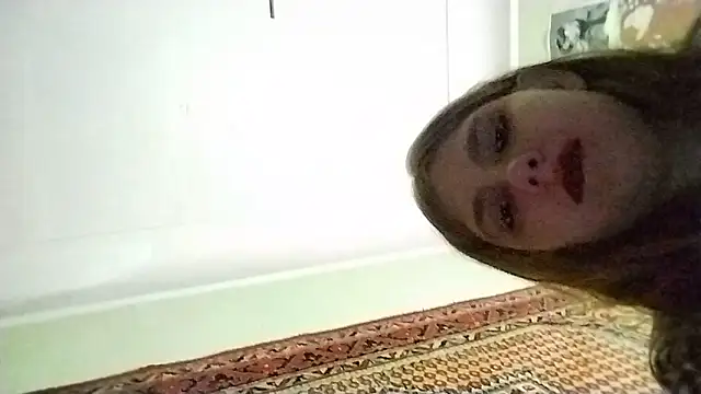 KikiBang – Live XXX-chat