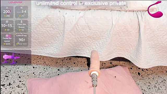 squirt_teen Adlı Modelin Web Kamerası Şovu